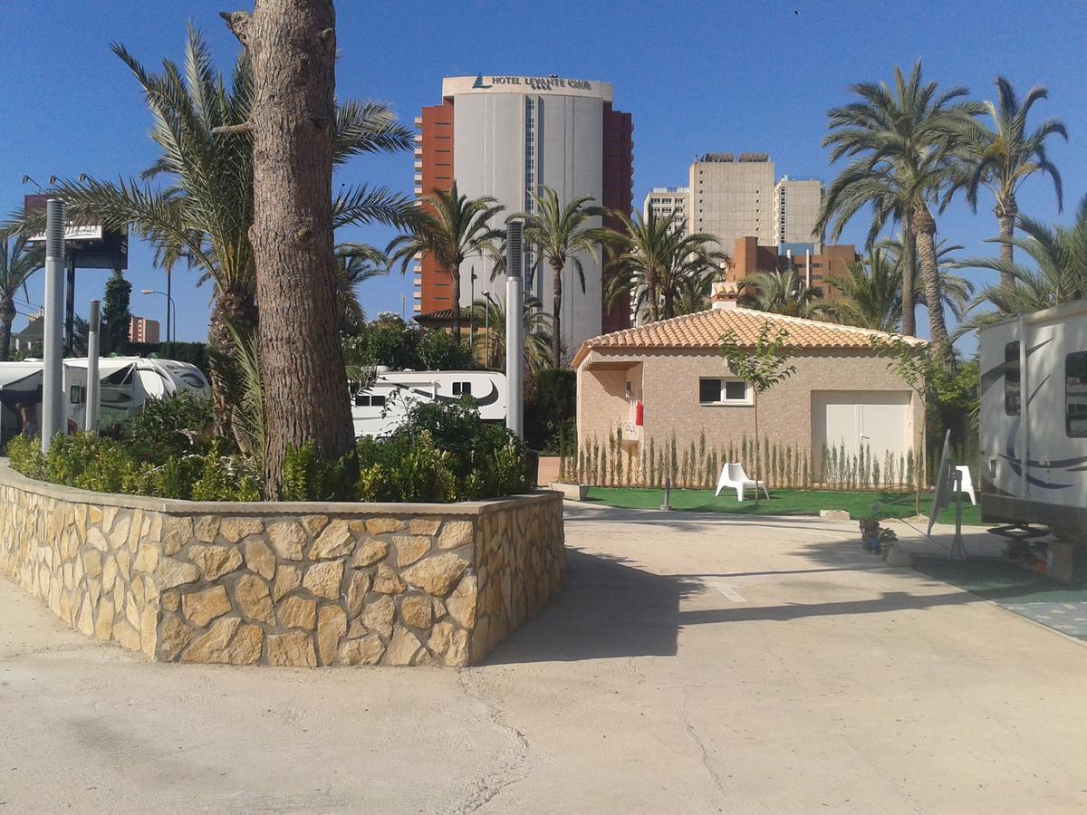 Camping La Torreta Hotel Benidorm Exterior photo